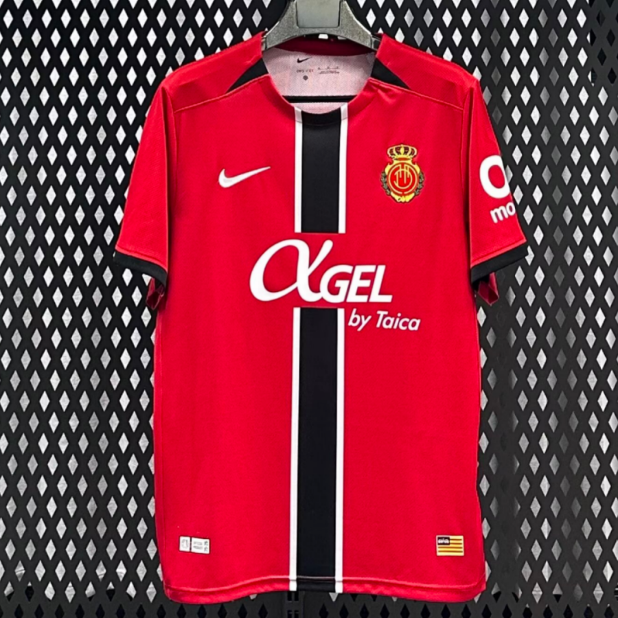 ef9851988c578fa4ebe50bc1ccc2073d.png Mallorca Home Jersey 2025/26
