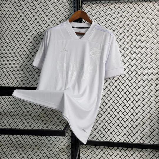 f142af09_540x_43b7e3e8-9999-4184-85fa-8c9a488b4ca4.jpg Arsenal White Jersey 2021-2022