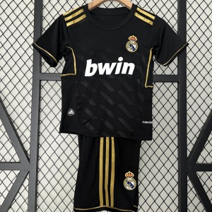 Real Madrid Retro Away Youth Jersey 2011-2012