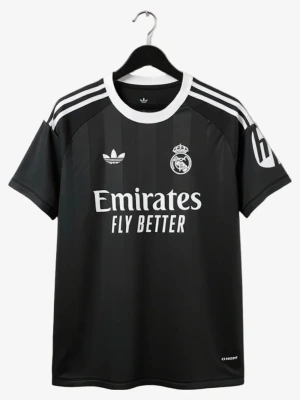 Real Madrid Goalkeeper Black Edition 2025-2026